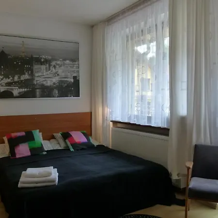 Krystyna ホームステイ *