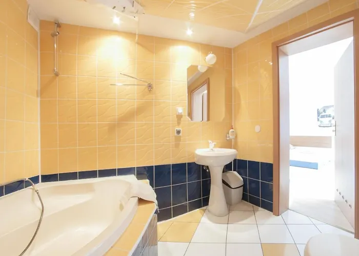 Проживание в семье Krystyna